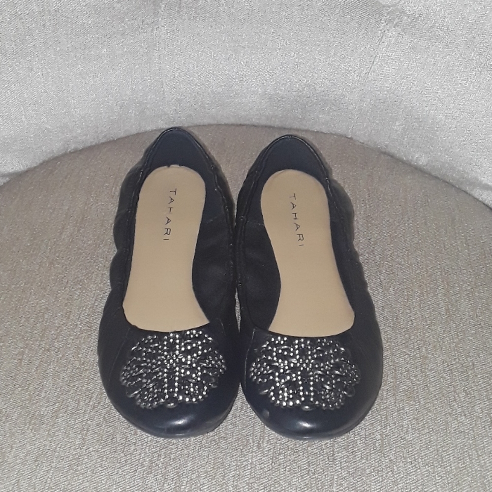 Tahari flats
